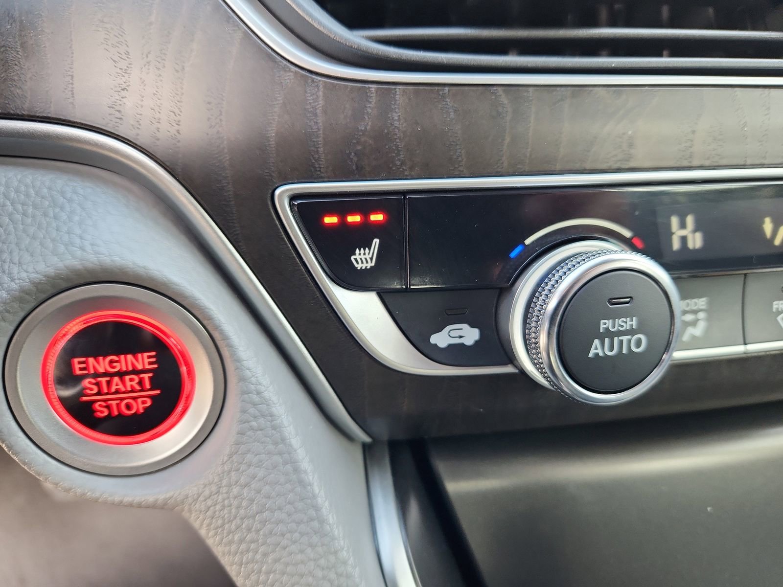 Used 2018 Honda Accord EX image 23