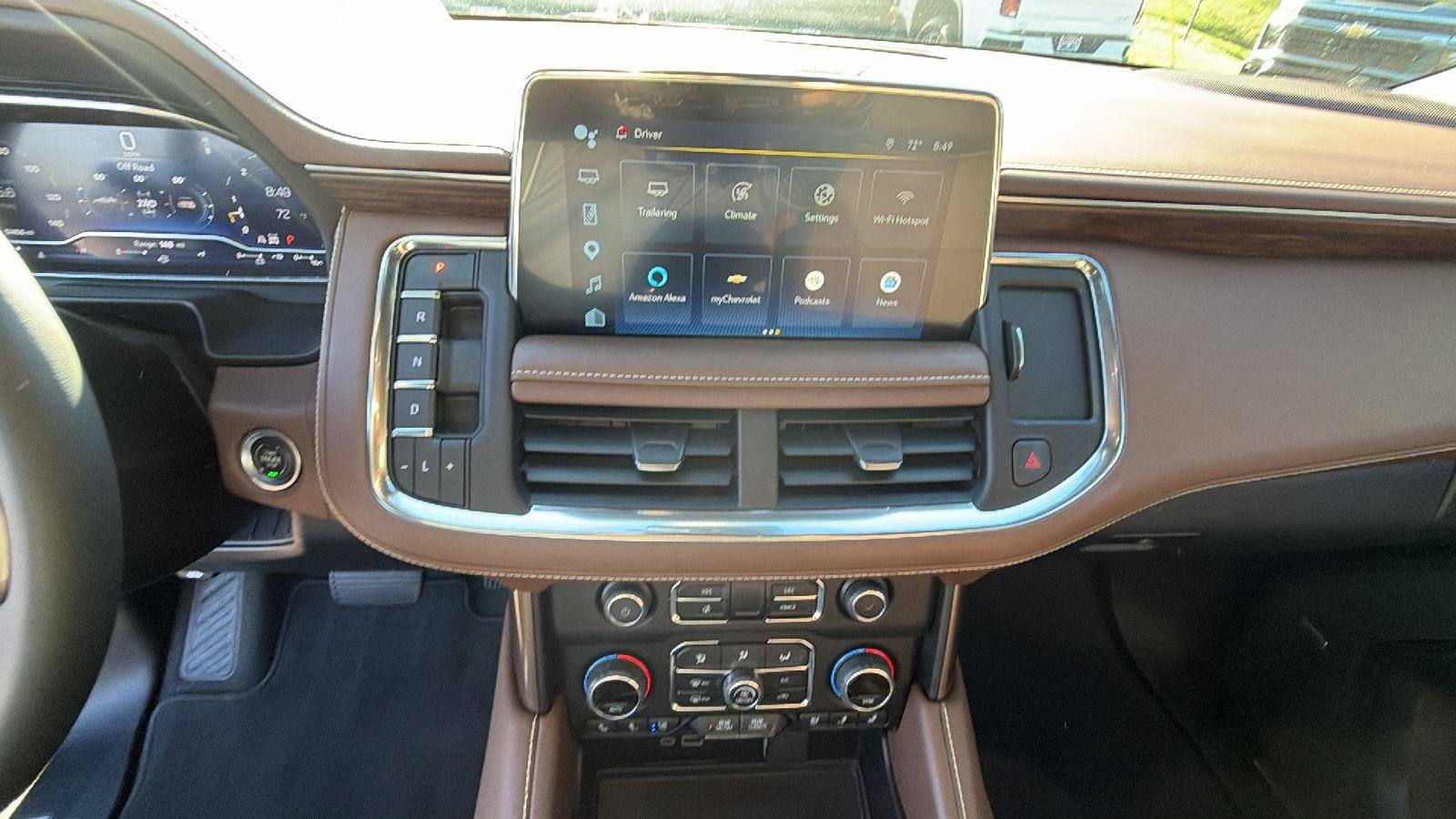 Used 2024 Chevrolet Suburban High Country w/ Max Trailering Package AWD/4WD image 32