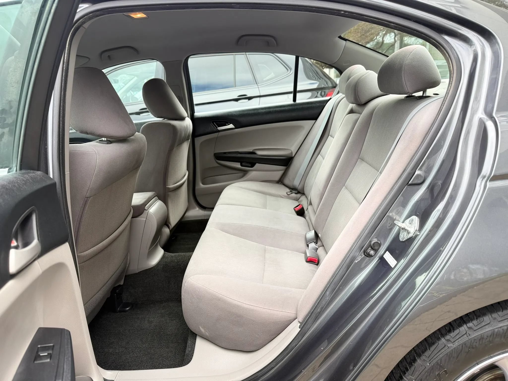 Used 2012 Honda Accord LX image 24