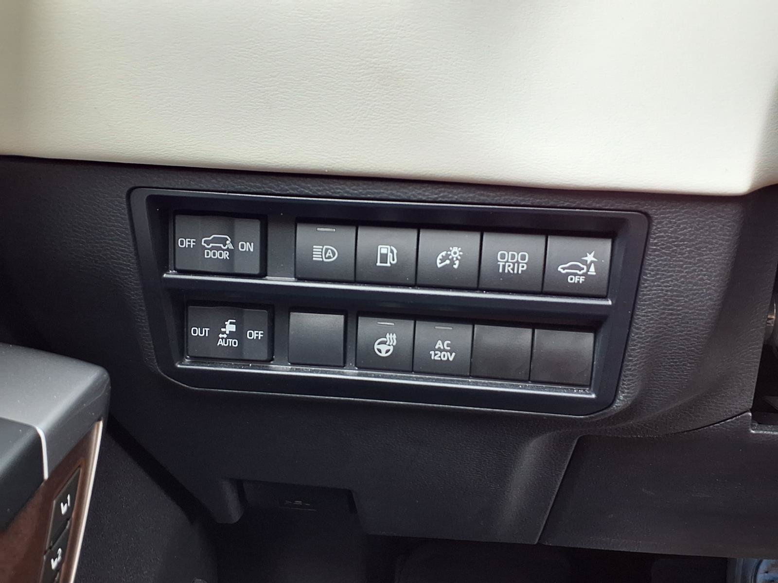 Certified 2023 Toyota Sequoia Capstone AWD/4WD image 13