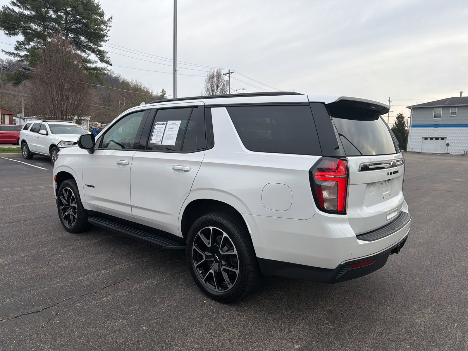 Used 2021 Chevrolet Tahoe RST AWD/4WD image 3
