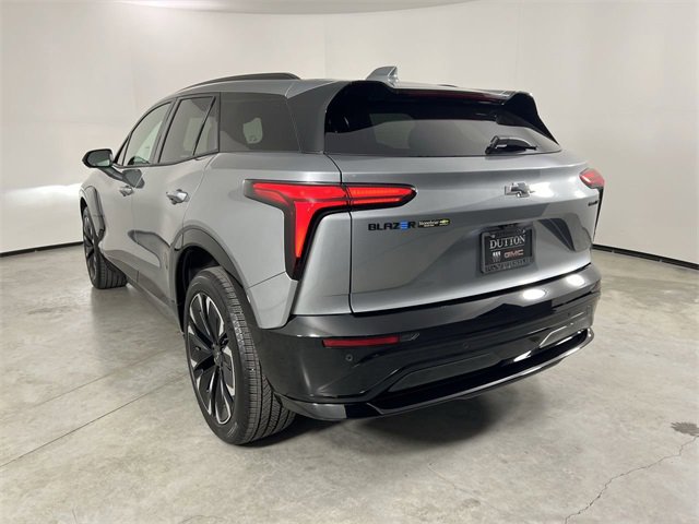 Used 2025 Chevrolet Blazer EV RS image 32