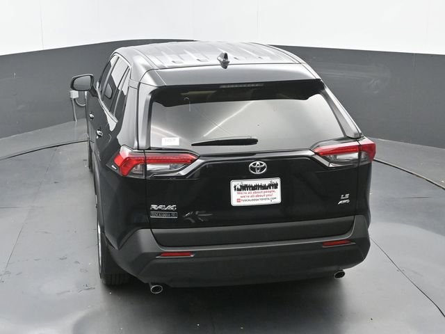 Used 2025 Toyota RAV4 LE AWD/4WD image 29