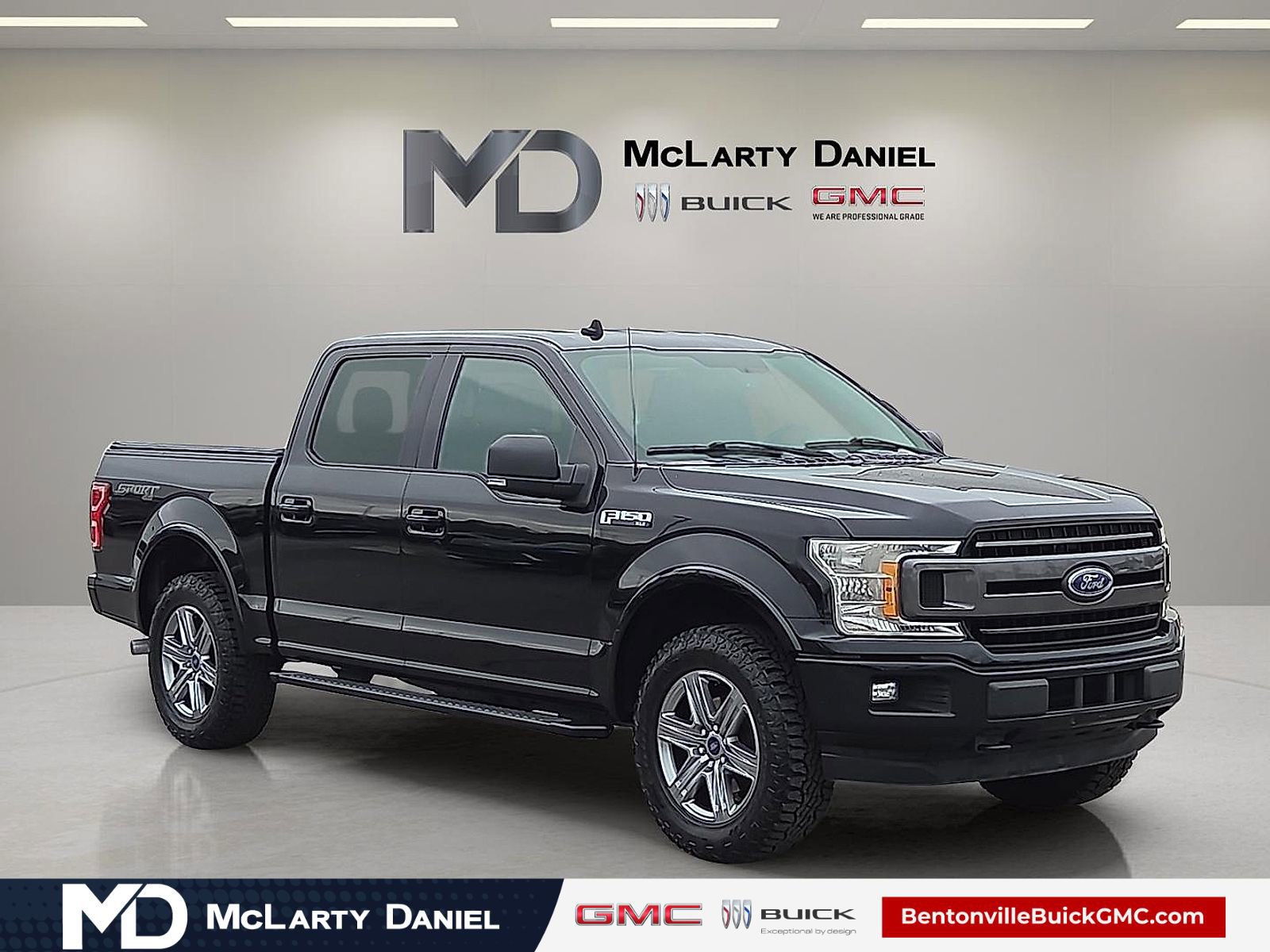 Used 2018 Ford F150 XLT w/ Equipment Group 302A Luxury image 1