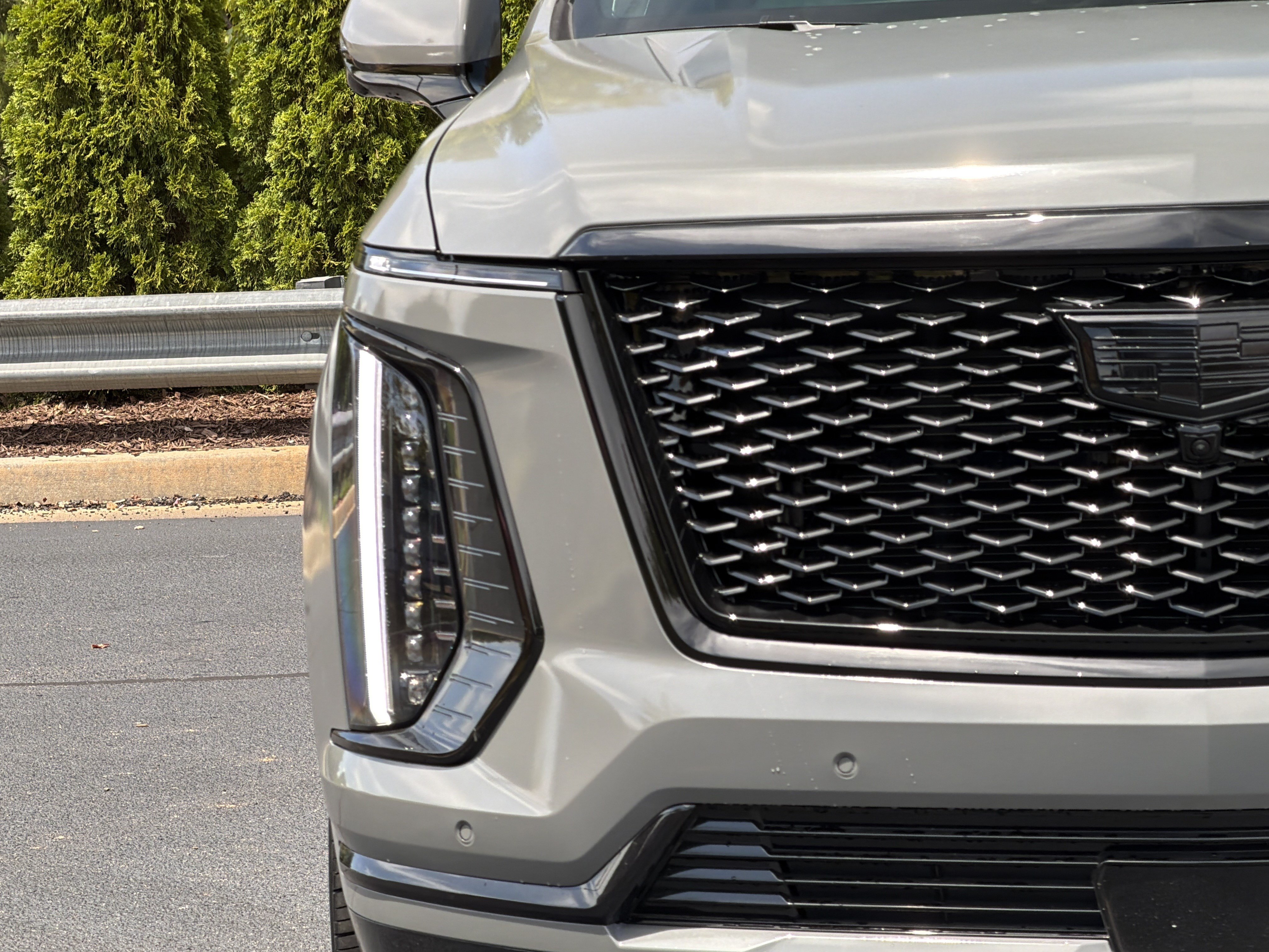 Used 2026 Cadillac Escalade Platinum Sport w/ LPO, Floor Liner Package AWD/4WD image 20