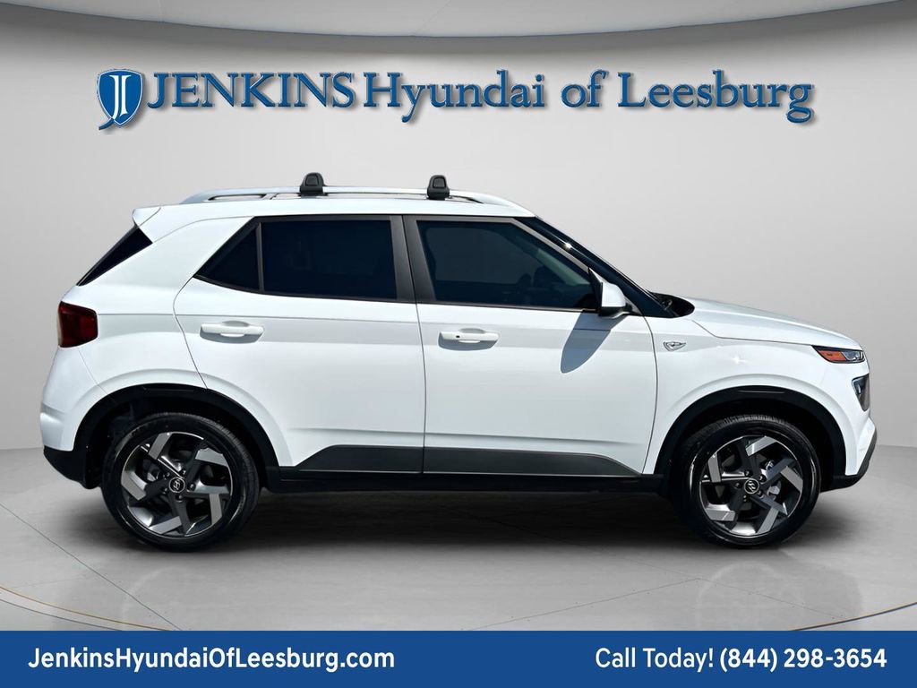 New 2026 Hyundai Venue SEL image 3