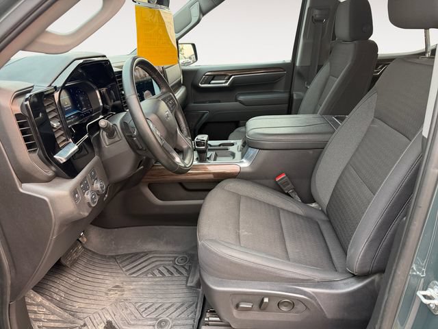 Used 2025 Chevrolet Silverado 1500 LT Trail Boss AWD/4WD image 10