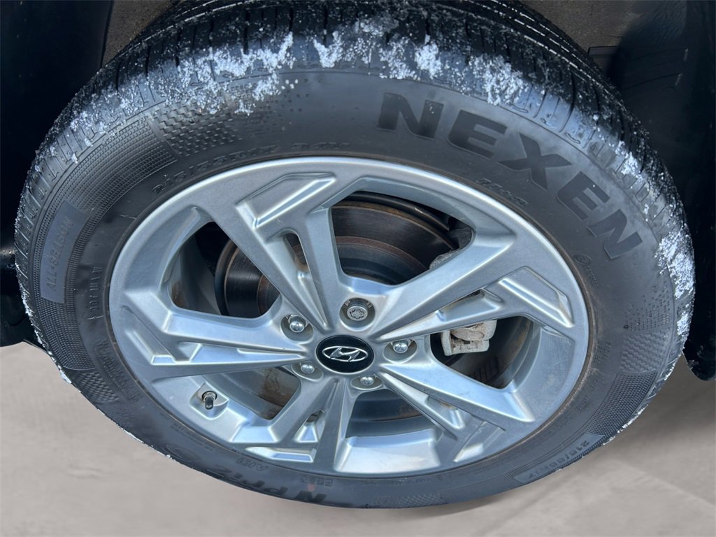 Used 2022 Hyundai Kona SEL image 14