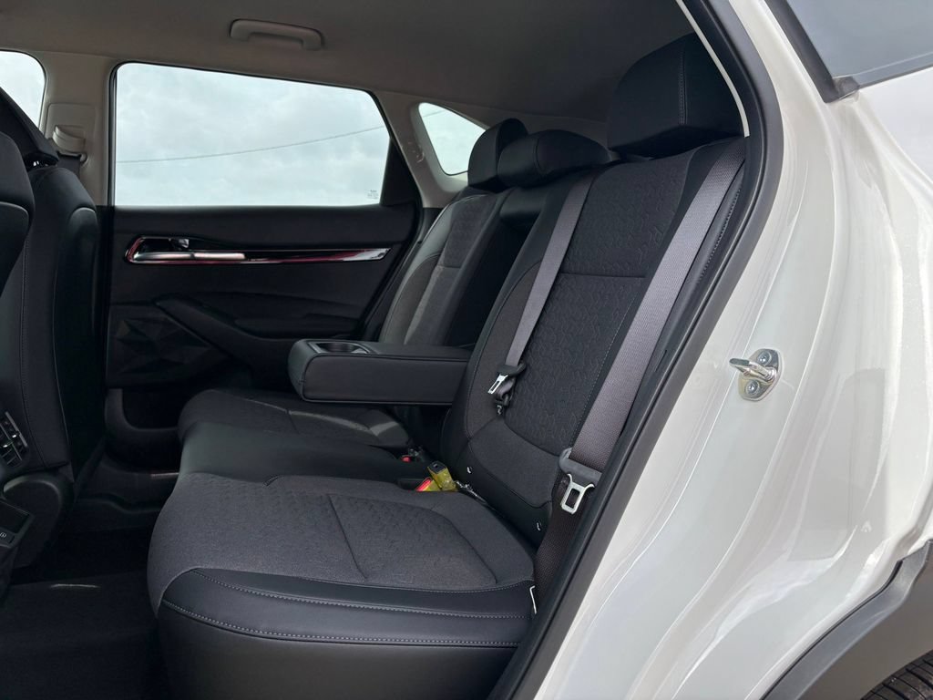 New 2026 Kia Seltos S FWD image 13