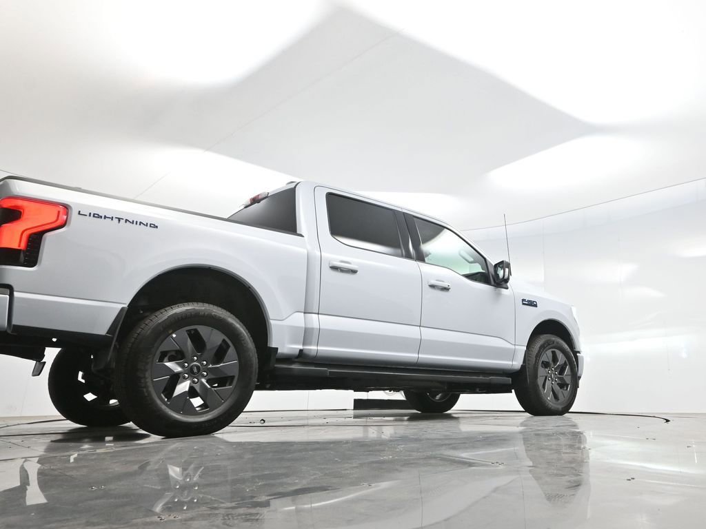 Used 2025 Ford F150 Lightning Flash AWD/4WD image 52