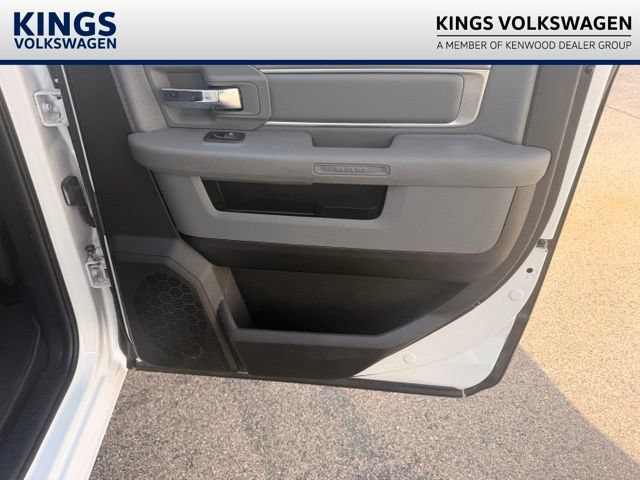 Used 2019 RAM 1500 Warlock AWD/4WD image 17