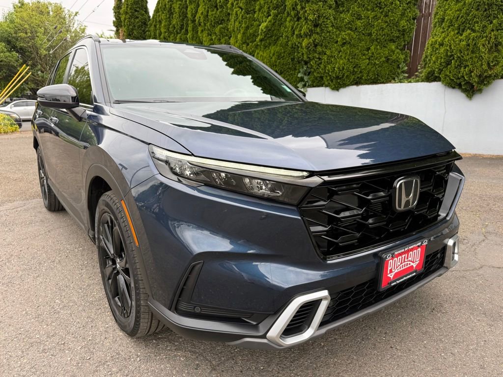 Used 2024 Honda CR-V Sport Touring image 2