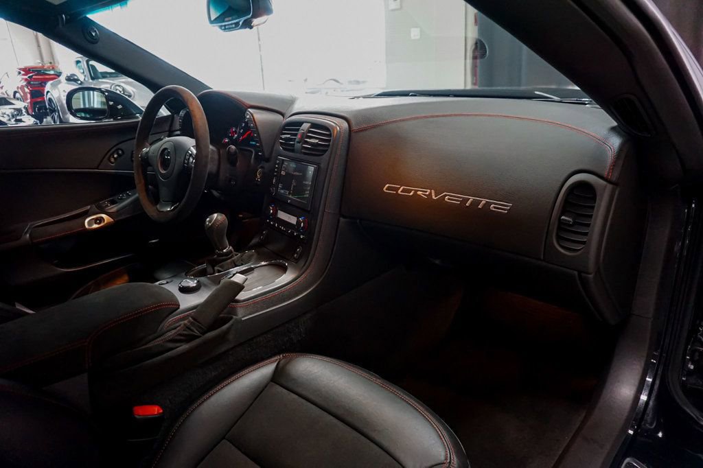 Used 2012 Chevrolet Corvette Z06 w/ 3LZ Preferred Equipment Group image 36