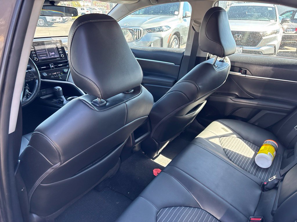 Used 2024 Toyota Camry SE FWD image 11