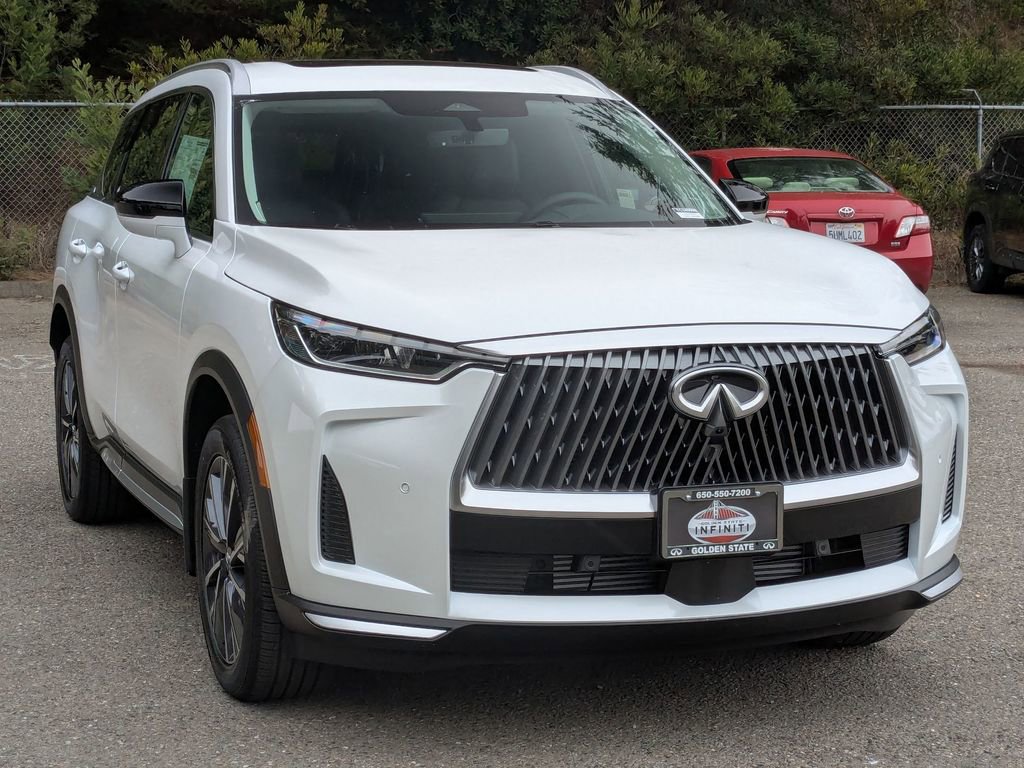 New 2026 INFINITI QX60 Luxe image 3