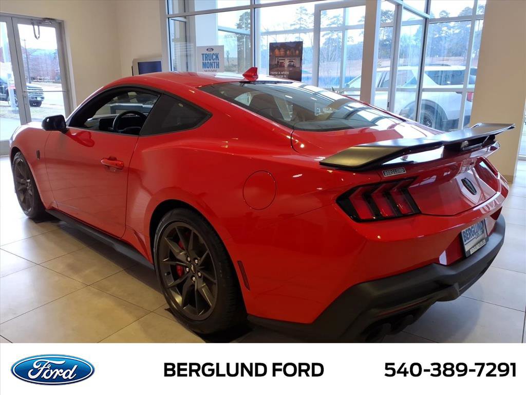 New 2026 Ford Mustang Dark Horse image 7