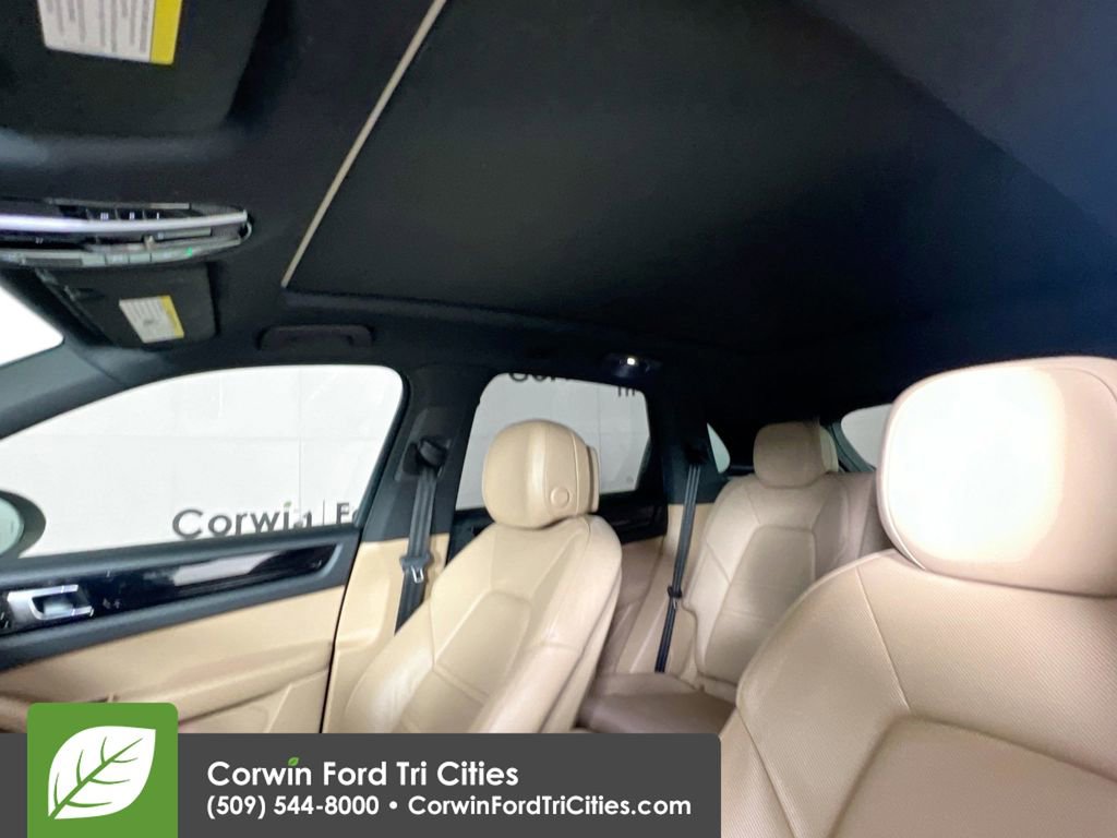 Used 2021 Porsche Cayenne S image 25