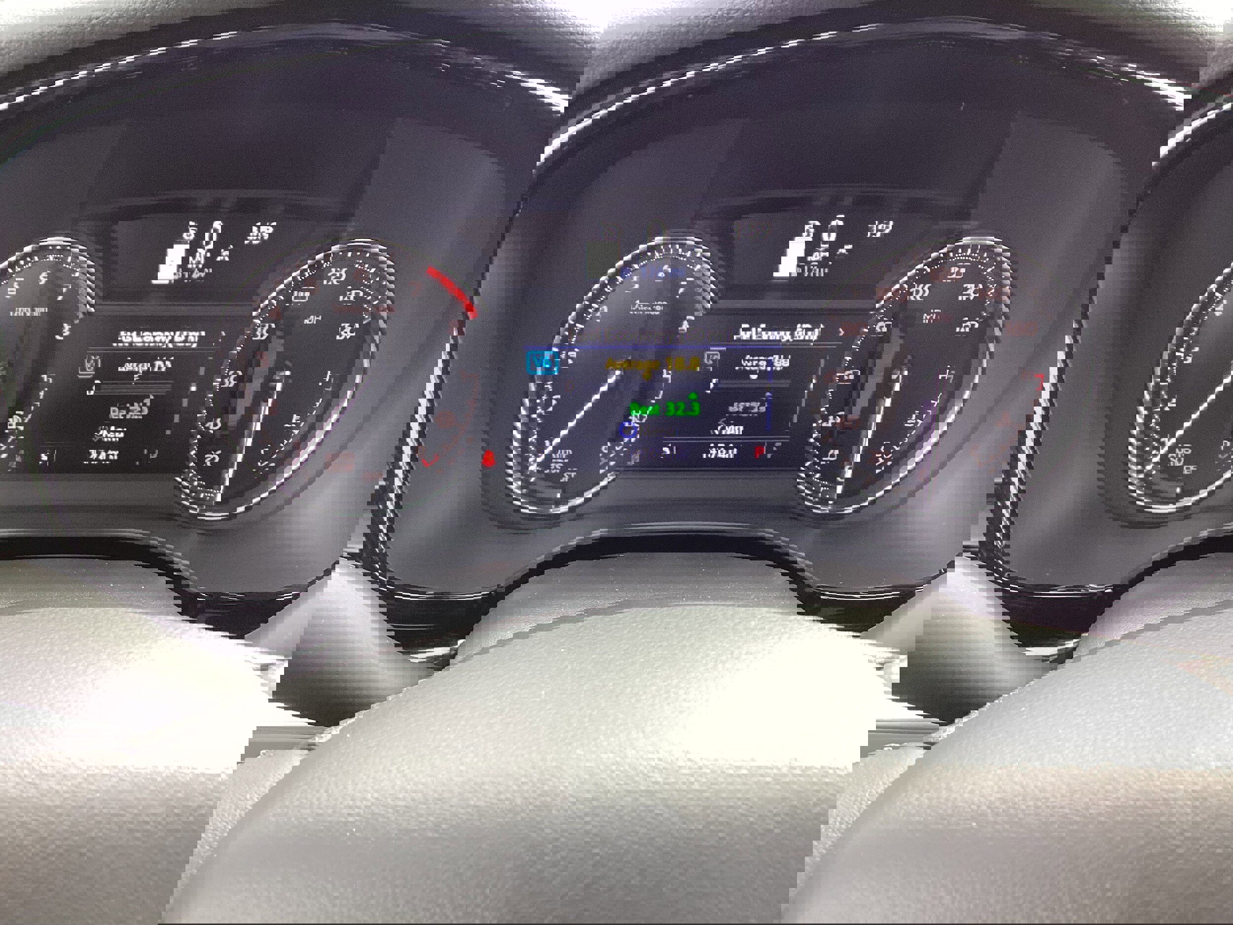 Used 2025 Cadillac XT6 Premium Luxury image 20