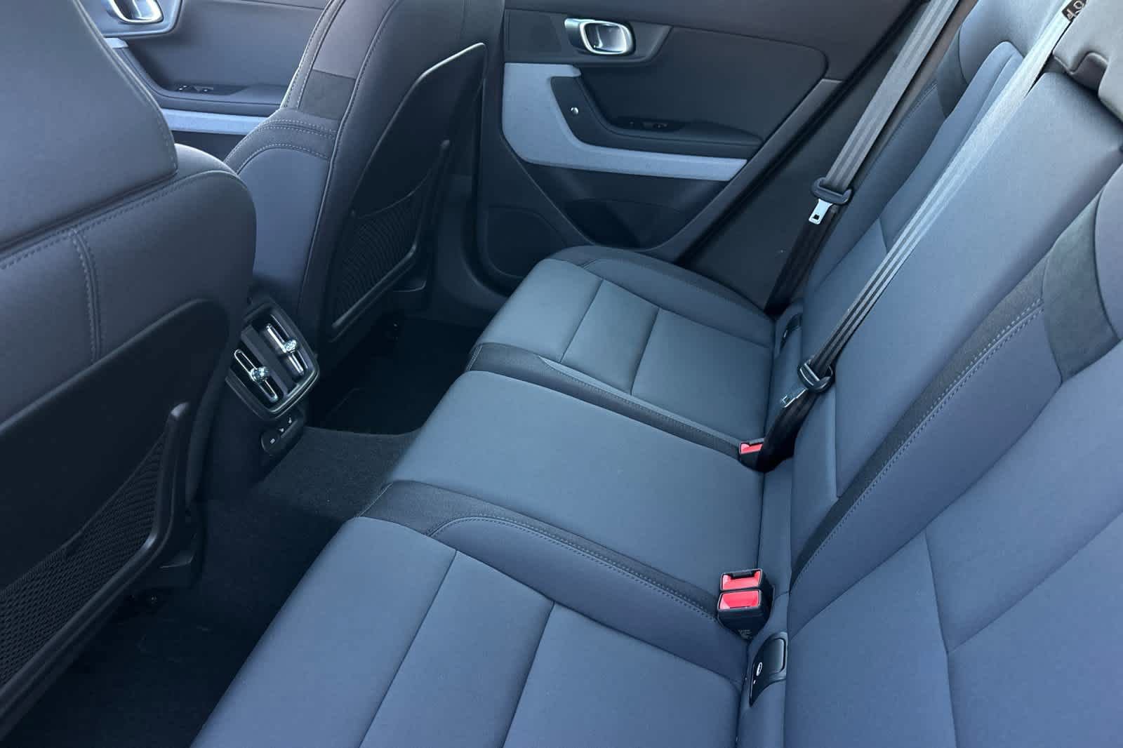 Used 2023 Polestar Polestar 2 Long Range Dual Motor w/ Pilot Pack image 4