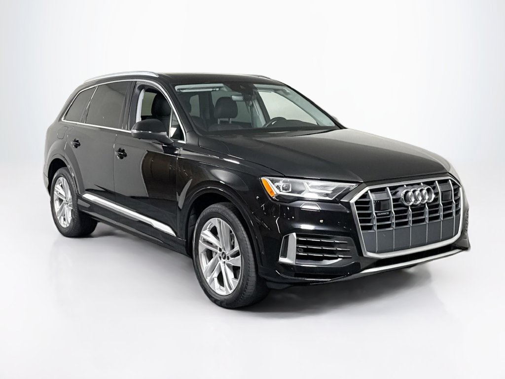 Used 2022 Audi Q7 3.0T Premium Plus w/ Premium Plus Package AWD/4WD image 7