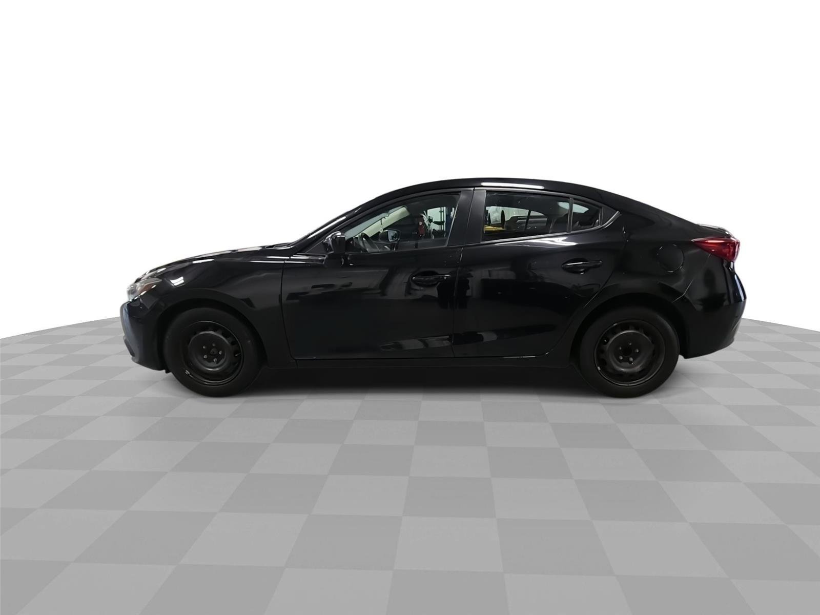 Used 2016 MAZDA MAZDA3 i Sport FWD image 5