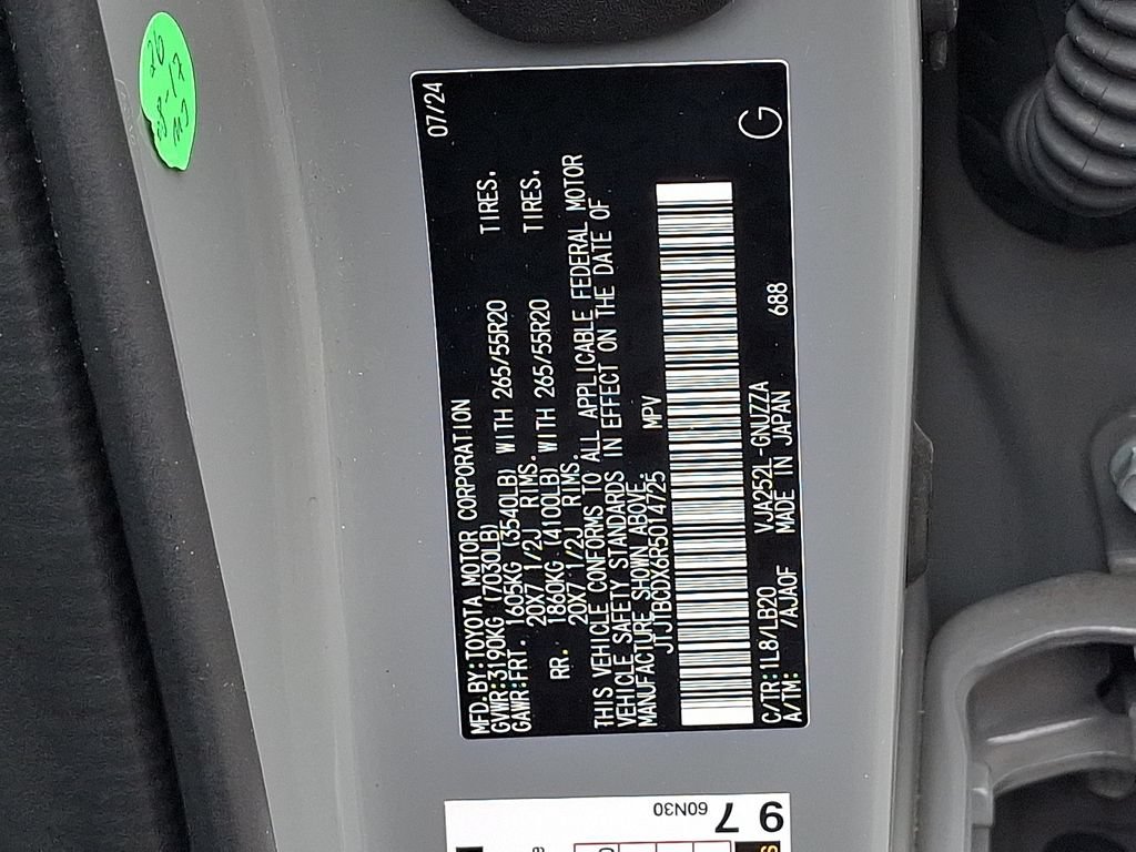 Used 2024 Lexus GX 550 w/ Accessory Package (2T) AWD/4WD image 27