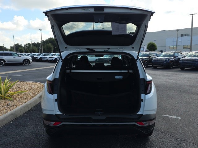 Certified 2022 Hyundai Tucson SEL w/ Cargo Package FWD image 21