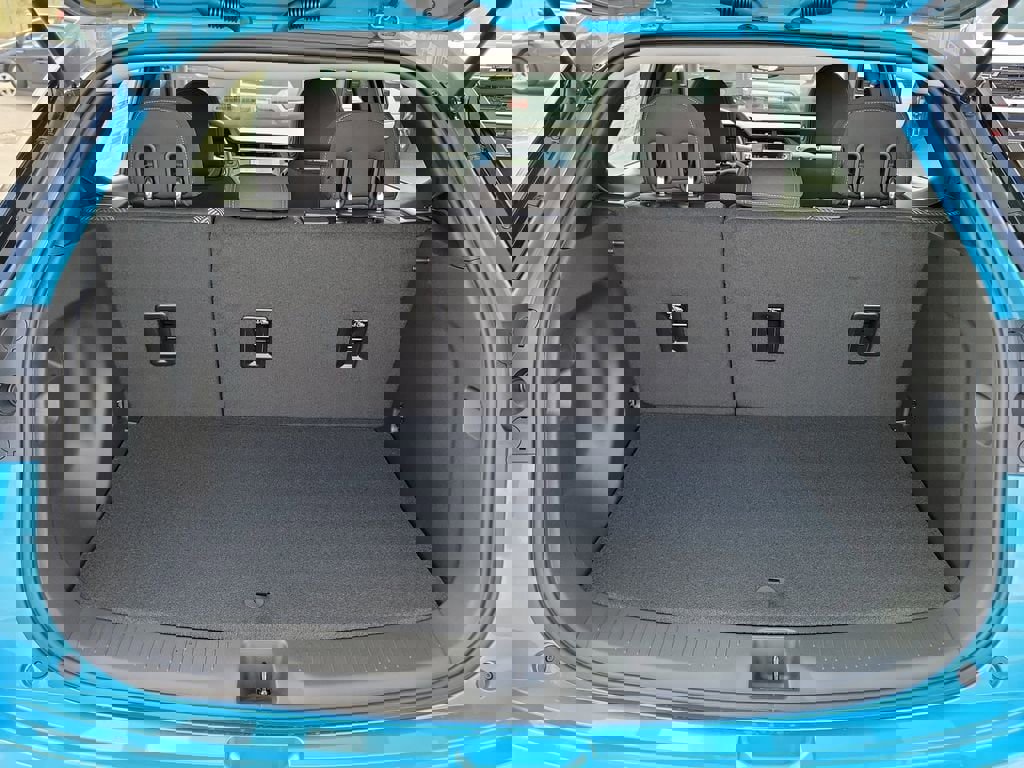 New 2027 Chevrolet Bolt LT image 18