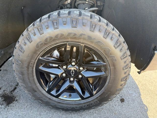 Used 2022 Chevrolet Silverado 1500 LT Trail Boss w/ LT Trail Boss Premium Package AWD/4WD image 5