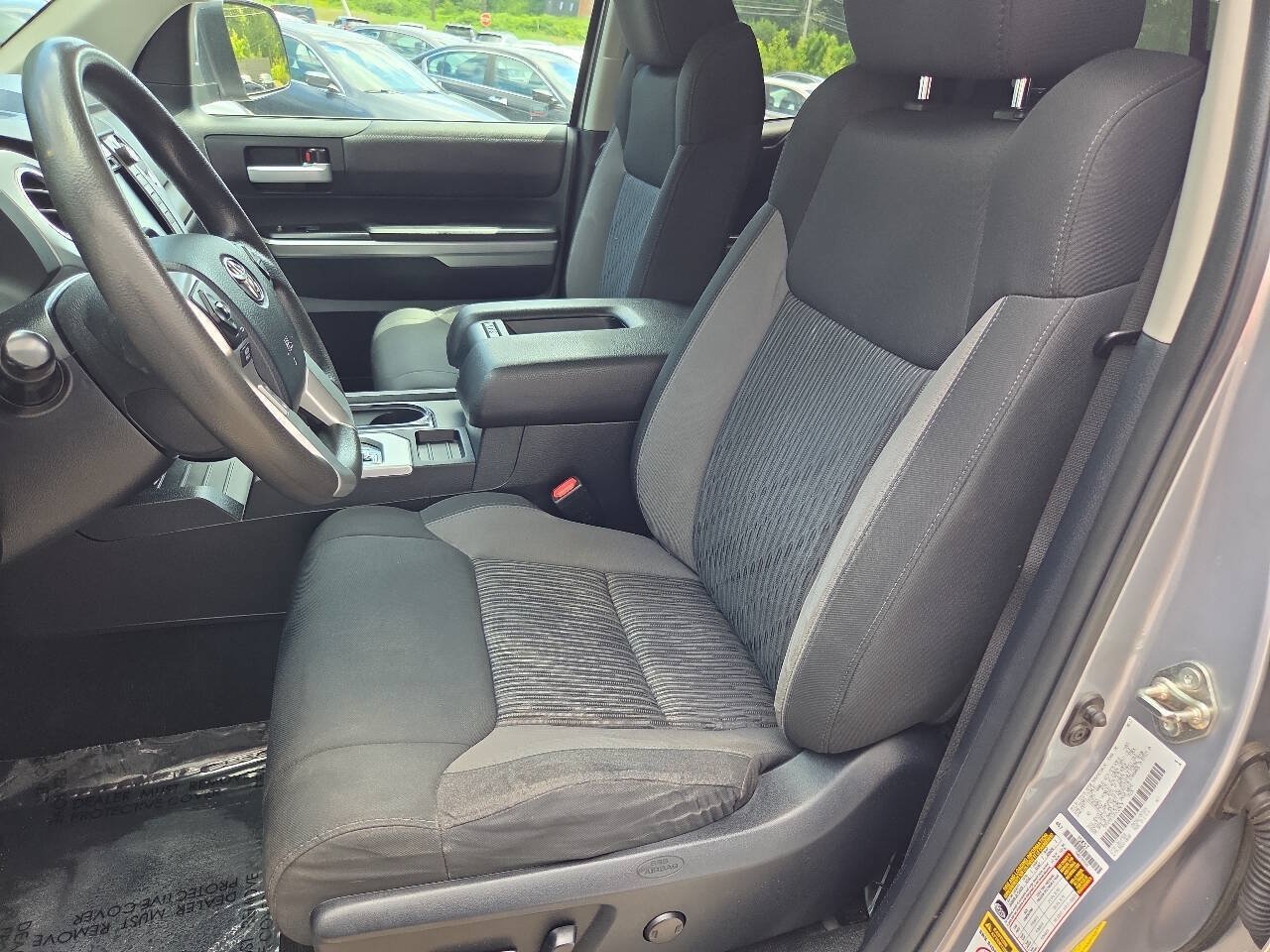 Used 2014 Toyota Tundra SR5 w/ TRD Off Road Package AWD/4WD image 9