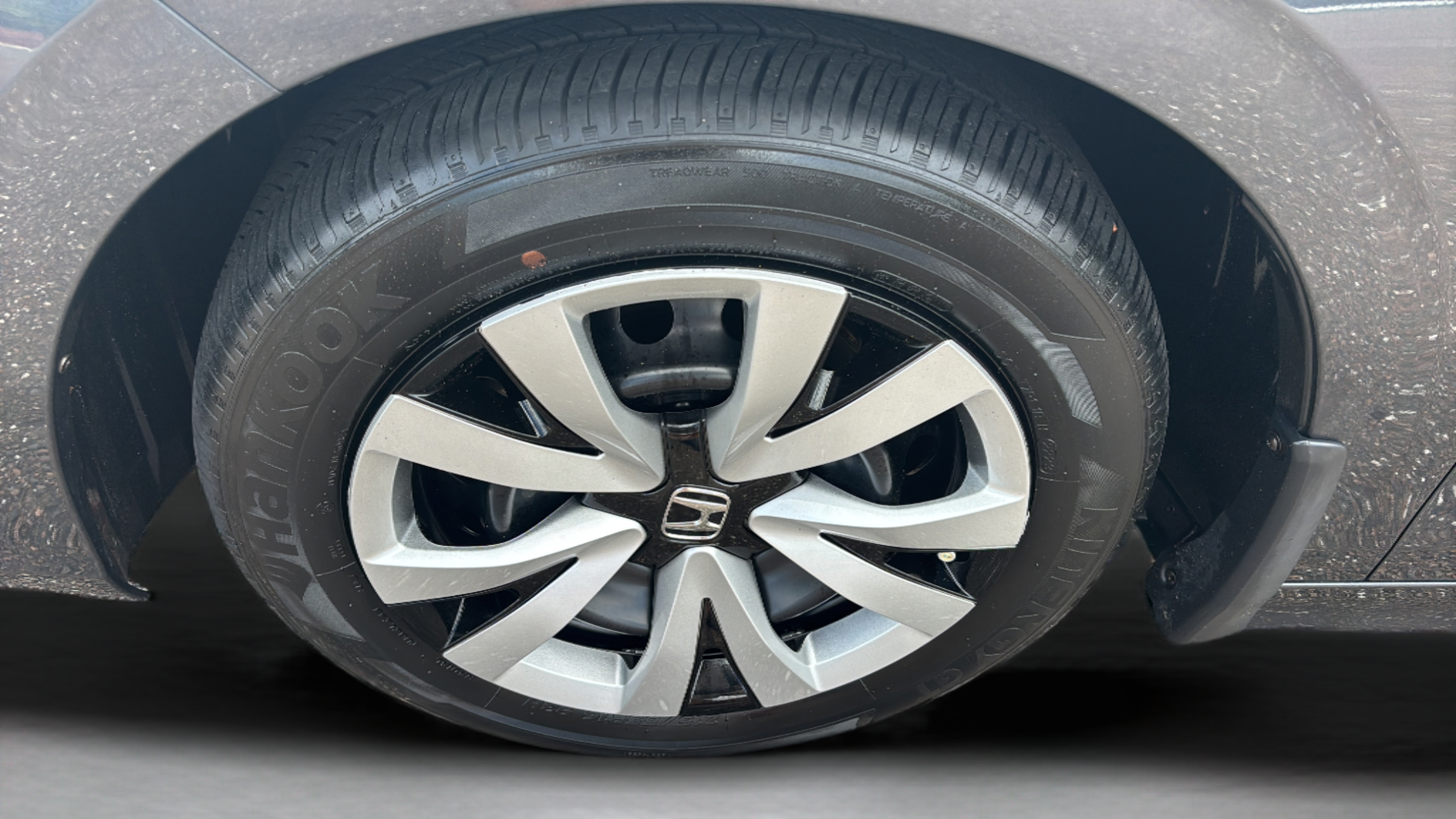 Certified 2024 Honda Civic LX image 29