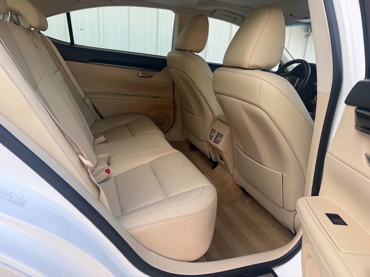 Used 2013 Lexus ES 350 FWD image 18
