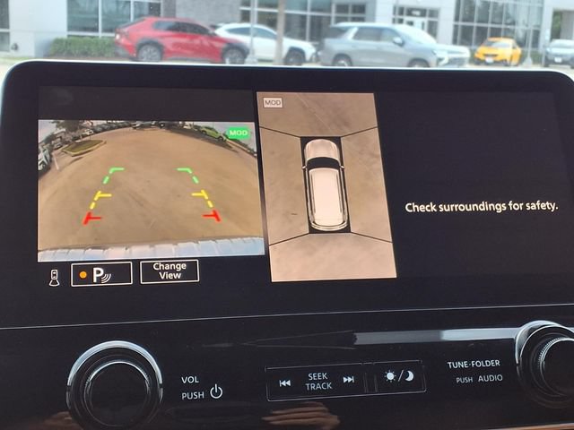 Used 2024 INFINITI QX80 Sensory AWD/4WD image 19