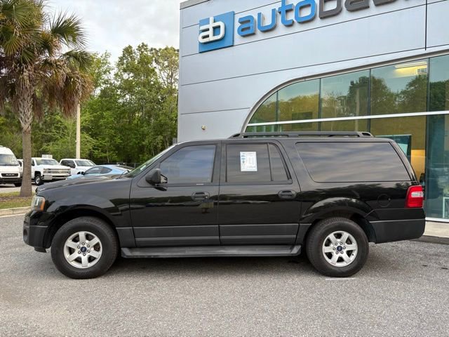 Used 2017 Ford Expedition EL XL w/ Equipment Group 101A image 2