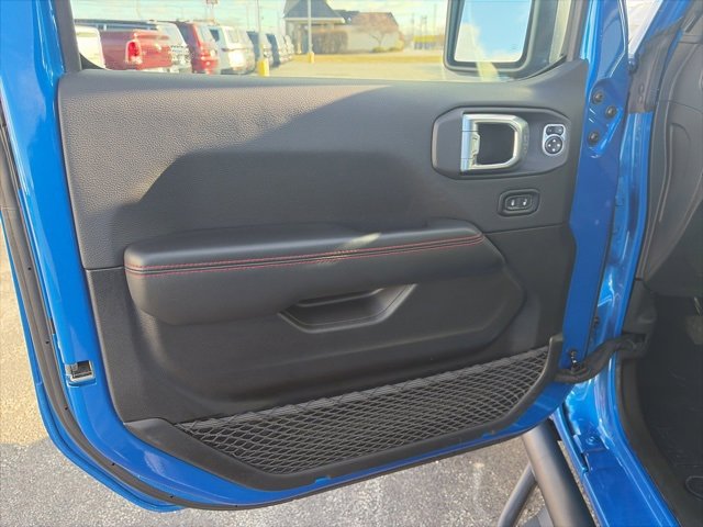 Used 2024 Jeep Wrangler Unlimited Rubicon image 16