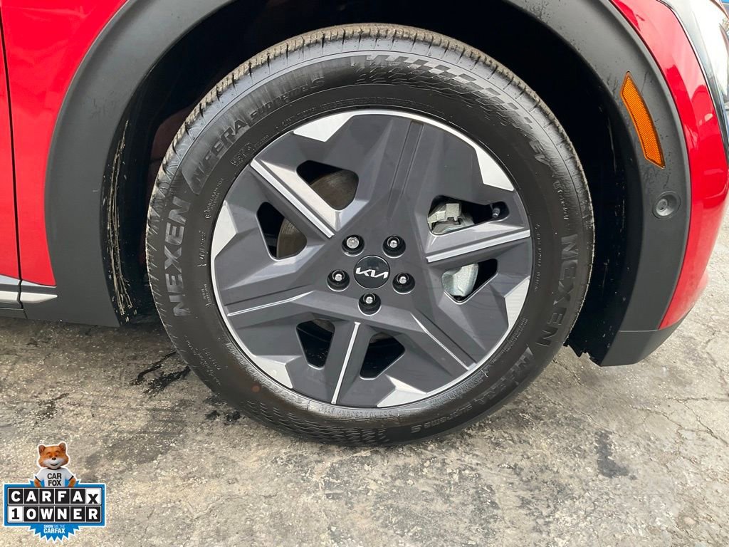 Used 2025 Kia EV6 Light w/ Light LR Technology Package image 70