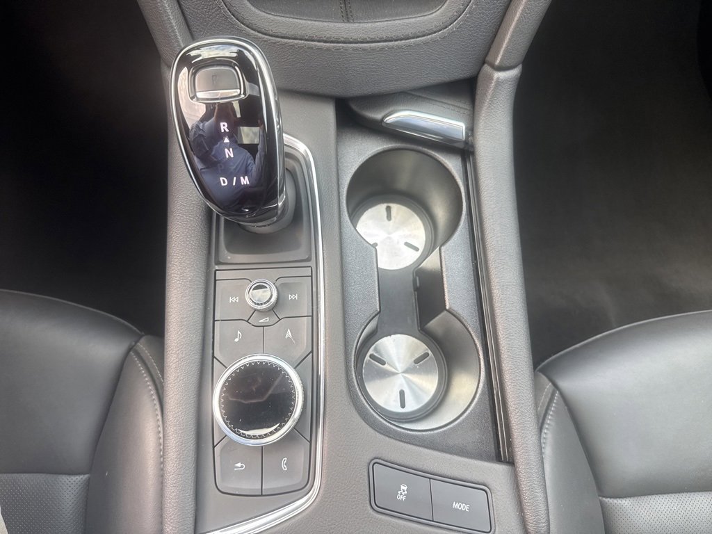 Certified 2025 Cadillac XT6 Premium Luxury image 30