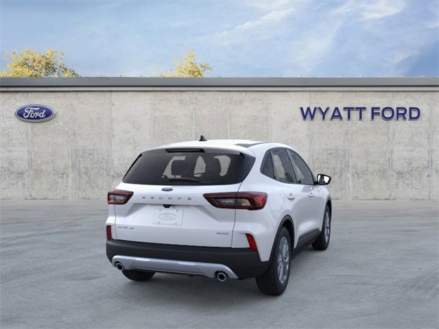 New 2026 Ford Escape Active image 8