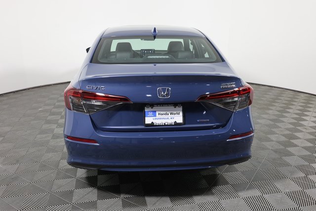 Used 2025 Honda Civic Sport Touring image 6