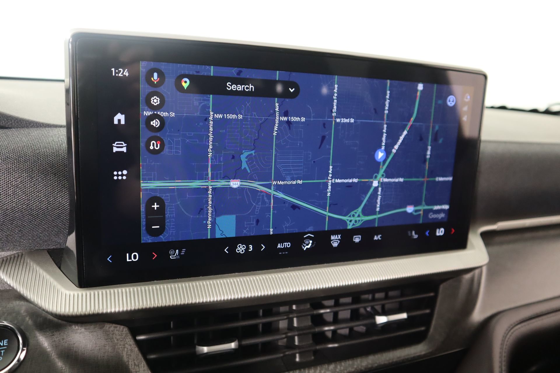 Used 2025 Ford Explorer Platinum w/ Ultimate Package image 7