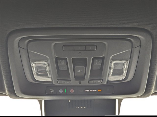 Used 2024 Chevrolet Silverado 2500 High Country w/ High Country Premium Package image 25