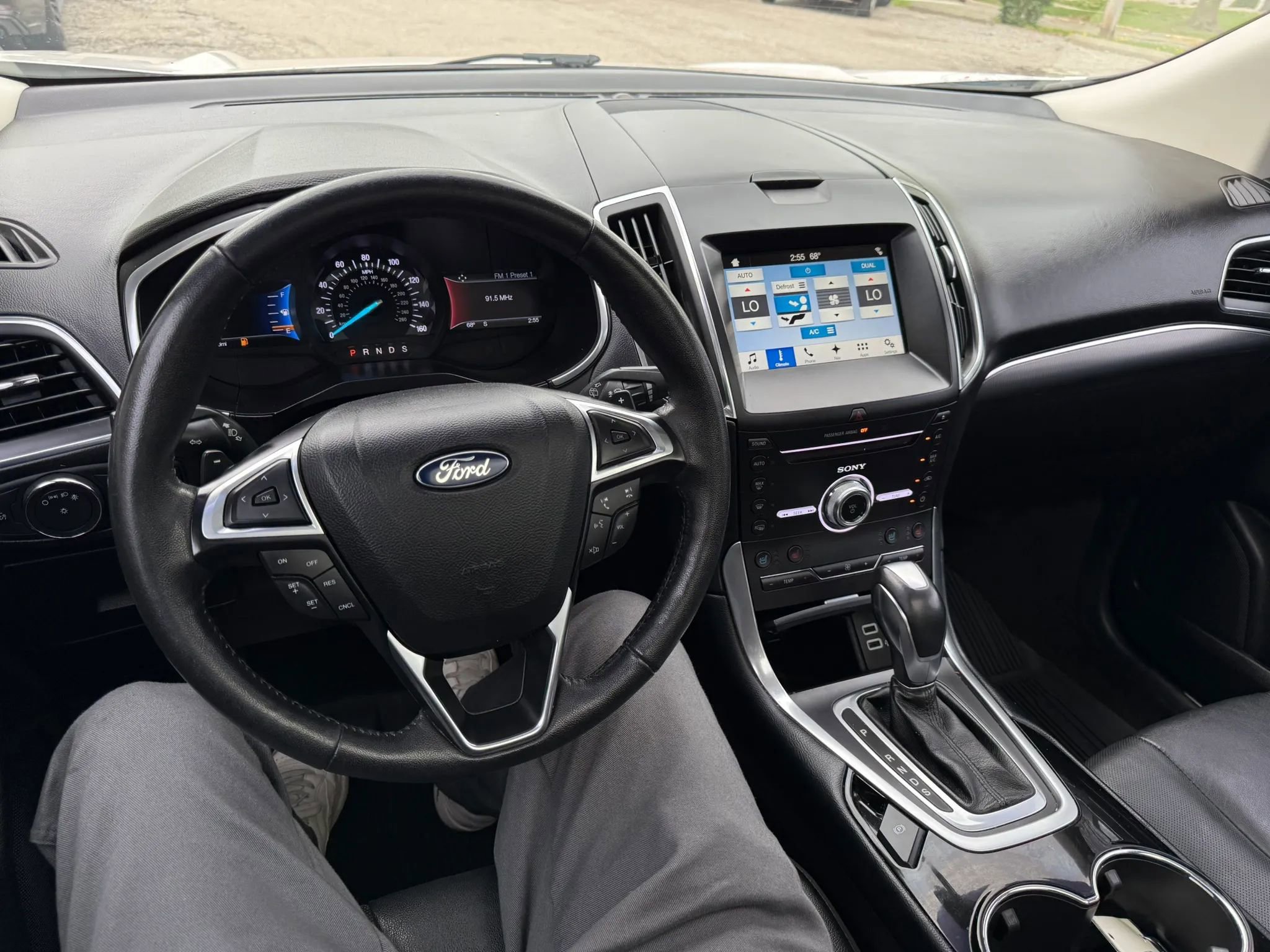 Used 2017 Ford Edge Titanium w/ Equipment Group 301A AWD/4WD image 22