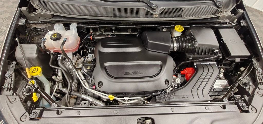 Used 2024 Chrysler Pacifica Touring-L image 56