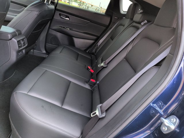 Certified 2025 Nissan Murano SV image 29