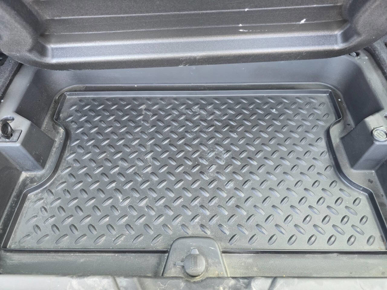 Used 2012 Jeep Liberty Sport image 22