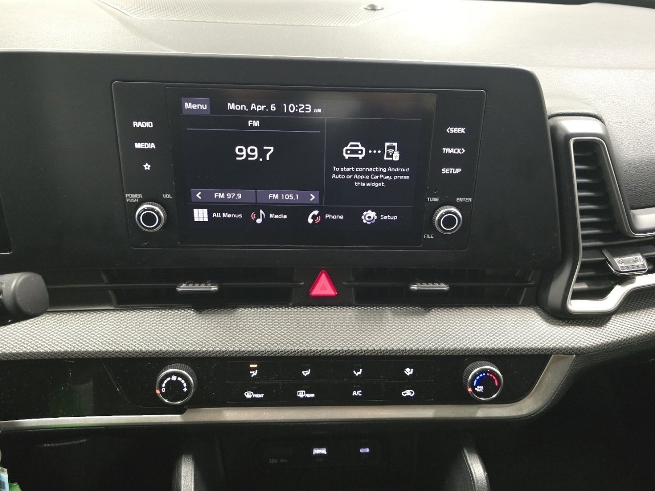 Used 2024 Kia Sportage LX FWD image 25