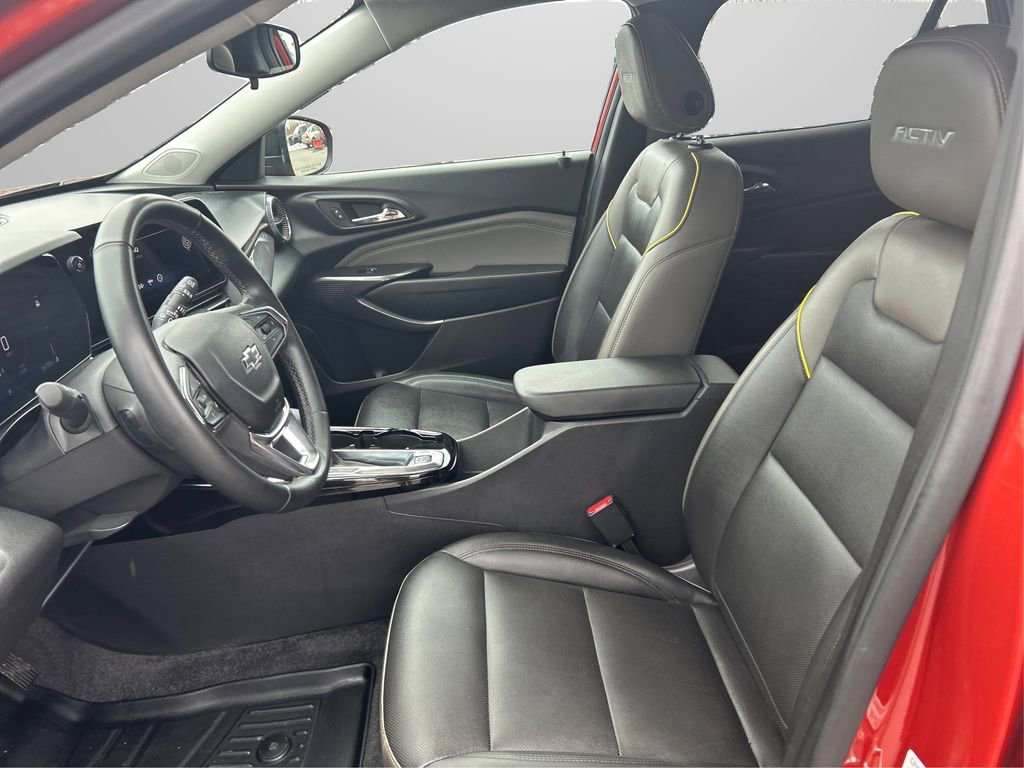 Used 2024 Chevrolet Trax ACTIV image 10