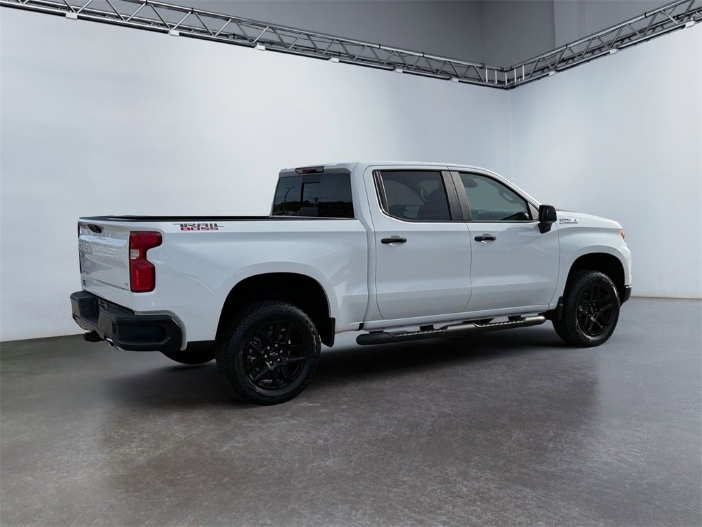 New 2026 Chevrolet Silverado 1500 LT Trail Boss w/ Convenience Package II image 3