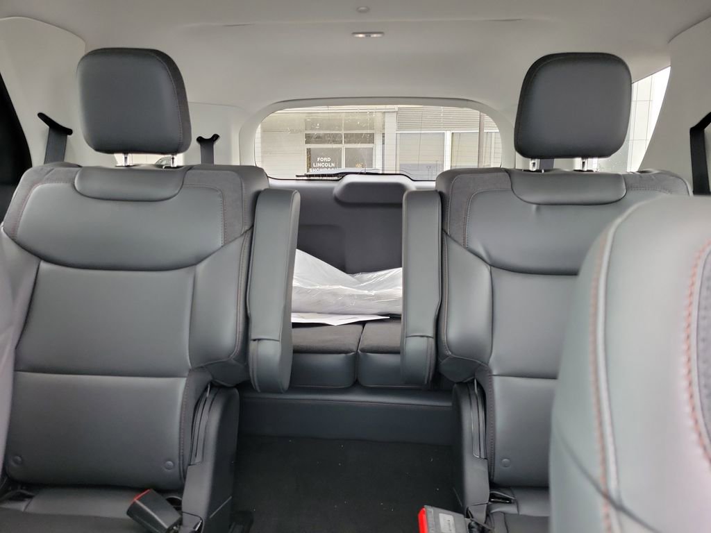 New 2025 Ford Explorer Active w/ Active Comfort Package image 20