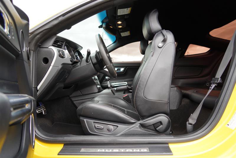 Used 2015 Ford Mustang GT Premium image 37